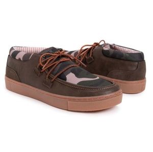 MUK LUKS Men's Olive Camo Suede Sneaker - Size 9.5  NO BOX